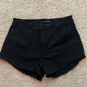 KanCan Women's Black High Rise Cut-Off Denim Jean Shorts Size 13/30